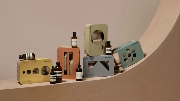 Aesop聖誕前夕發表2021慷慨禮饋禮盒，攜手五個公益團體，送出滿滿善良心意