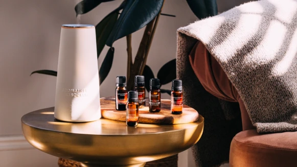 2021精油、擴香機推薦6品牌推薦:AA、BLOOMY LOTUS、NEOM、Jurlique、唯有機…用香氣療癒生活