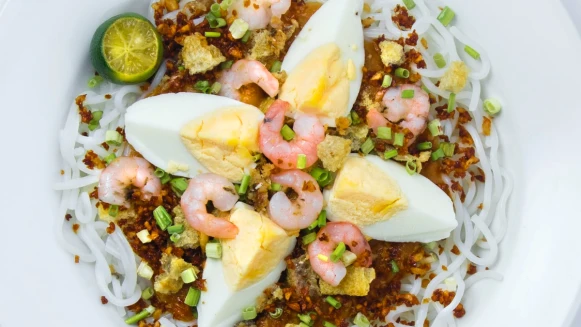 牛肉蝦仁滑蛋/雜蔬蝦仁蛋餅/蘆筍蘑菇滑蛋蝦仁拼盤，3道蝦仁蛋白質爆炸餐來了！