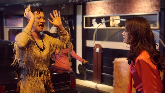 Netflix《華燈初上》第三季,林心如猛K掐胸寶寶吳慷仁,光小姐們妖怪打架大亂鬥!