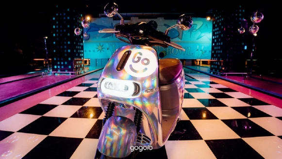 GoShare® 白色情人節大玩復古風，霓虹炫彩限定車款絕美登場 搭配連續四天 $0 元起跳、瞎趴墨鏡開廂禮，騎乘「GoShare Disco」當街放閃
