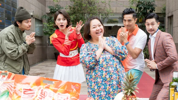 《我的婆婆》電影開拍!「彩香」鍾欣凌瘋追星 竟把大明星「OO」搞丟啦