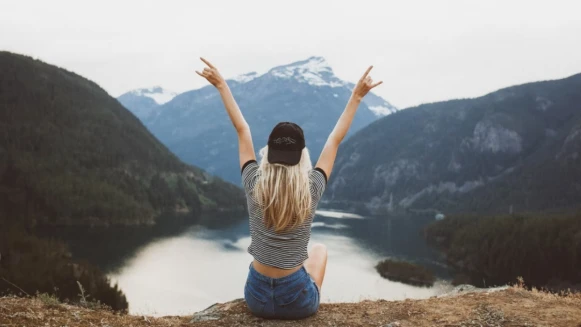 世界再怎麼糟也要好好過!催眠治療師親授3招:與身體建立關係並從中獲得平靜