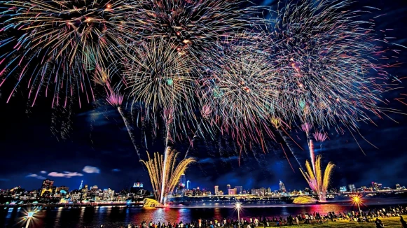 2022大稻埕情人節施放480秒煙火！時間地點、演出卡司公開，七夕去放閃