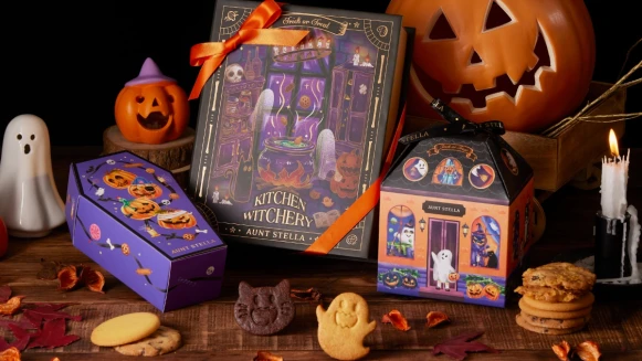 棺材變禮盒！Aunt Stella詩特莉「萬聖節禮盒」黑貓、幽靈餅乾搞怪登場
