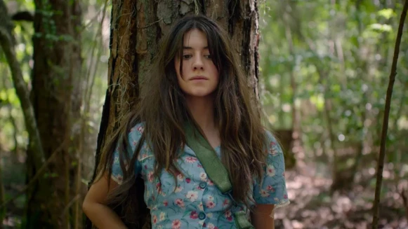 《沼澤謀殺案》：像這樣的電影，就是會讓你日後在電視上轉到時，一次又一次地重看到結束為止