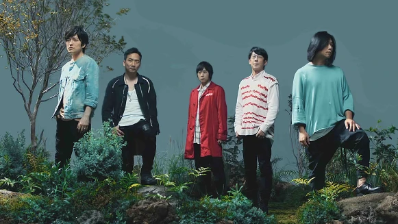 五月天新歌〈你的神曲〉MV奇幻綠洲,陪你迎接新年唱到老到撐拐杖還拿螢光棒