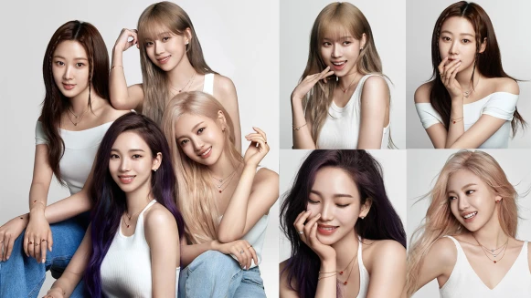 韓國人氣女團aespa的自我風尚主張態度，完美與蕭邦Chopard My Happy Hearts系列結合，盡顯新世代獨具一格的混搭時髦新樣貌！