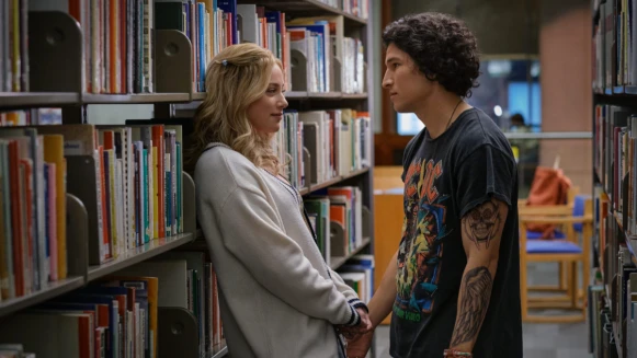 「你很可愛,值得被愛,值得一場好愛。」人氣作家角子20句愛情理智,向不愛你的他揮手告別