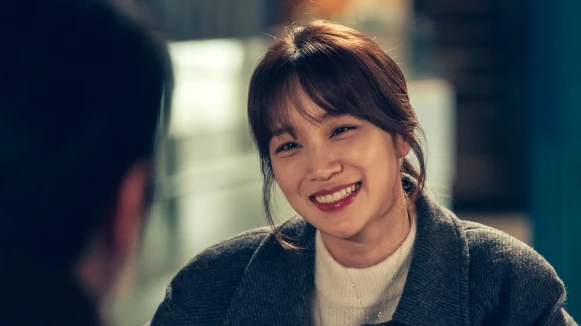 喜歡另一個人之前, 你應該先喜歡「自己一個人」!不要輕易喜歡別人,更不要「只喜歡」自己一個人。