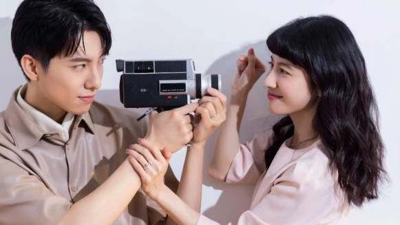 連俞涵與彭千祐的春日浪漫進行式！只要有心就能以I-PRIMO繽紛璀璨婚戒，隨時傳遞深藏心中的真摯愛意！