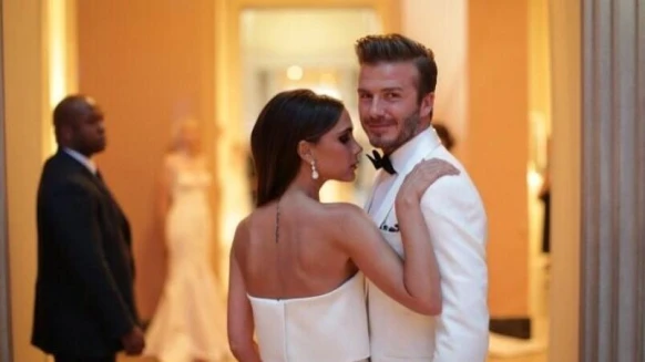 帥慘了！Beckham獨家首登《Marie Claire》中國版封面