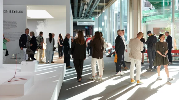 2023 Art Basel巴塞爾藝術展，單週破8萬人入場！全球藝術界的最大盛會！