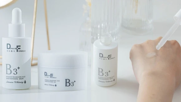 肌膚白回來!!無須經過皮秒雷射的灼熱疼痛！ DF美肌醫生傳明酸精華+凝凍速解斑點、蠟黃！用完肌膚超水嫩，比醫美更安心無痛不反黑！ 