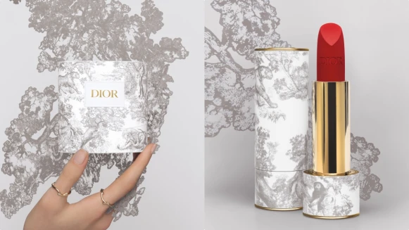 迪奧「口紅天花板」高訂非凡唇膏擁有陶瓷管身+手繪印花,質地還加入黃金微粒,要價破萬元