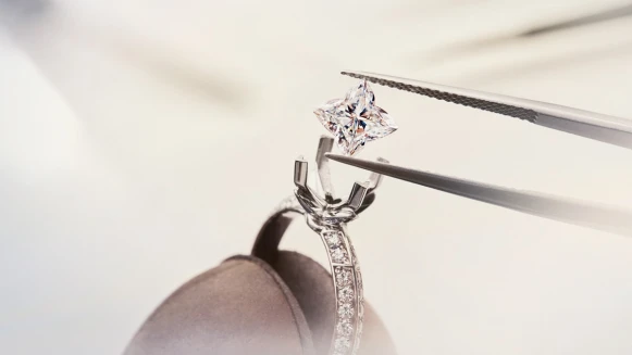 2023鑽戒怎麼選？盤點LV、Chaumet、Tasaki「全新」款式