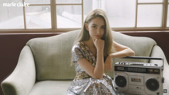 封面人物｜美好正發生，昆凌：「放慢腳步，用心認識自己，學會聽從內心的指引，我們最終都會成為自己嚮往的樣子！」