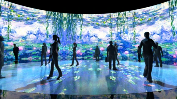 印象派光影藝術展，法國橘園美術館莫內睡蓮全台最大環形投影呈現！華山開展歡慶印象派150週年！