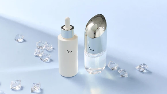 「早P晚R」諾貝爾醫學獎保養法：就用IPSA追光瓶+小零瓶！全球美容編輯都推的溫和抗老：日防禦+夜修護，連敏感泛紅、痘疤毛孔都得救！