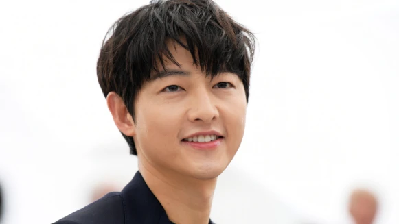 宋仲基再度當爸了!結婚2年老婆懷第二胎,經紀公司證實喜訊