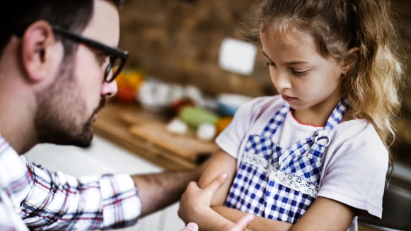 如果情緒是顆氣球,小心不當壓抑造成爆炸,3招教你幫孩子把情緒氣球安全洩氣