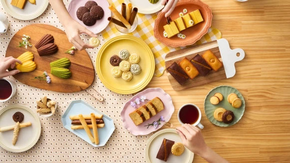 不只是喜餅！禮坊推出全新「Salut伴手禮系列」 26款經典法式甜點任選，「小盒裝新選擇」讓禮坊治癒你的日常 大人系法式奶油雪茄捲「醇黑濃巧」同步上市，探索極致奢華風味