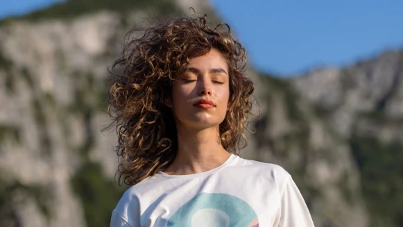 那些我們認為的美好,也強加了慾望與執念,「每個獲得的當下都不是理所當然」