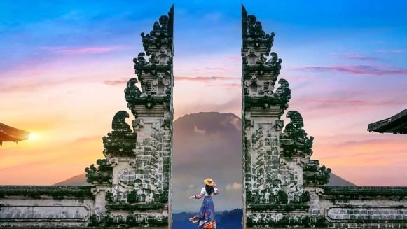 2025峇里島10大景點懶人包！日落沙灘、天空之門、聖泉寺洗禮體驗全都要朝聖