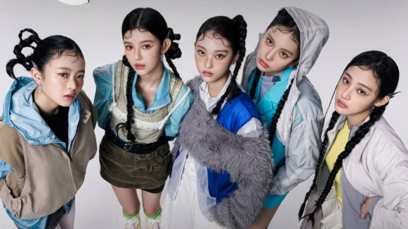 NewJeans宣布新團名「NJZ」!全新形象照曝光,3月將登香港音樂節