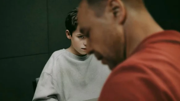 《混沌少年時》在一鏡到底的千絲萬縷中，其實混沌的，從來不只是少年而已