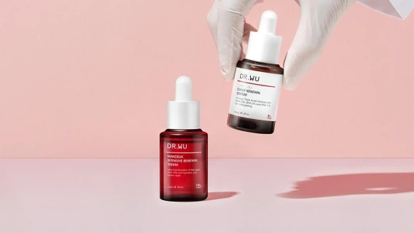 居家煥膚一點都不難！選對酸類保養直接晉升零毛孔滑嫩肌天花板！內行人都懂的專業院線級DR.WU杏仁酸精華，七大情報馬上入內看M編揭曉！