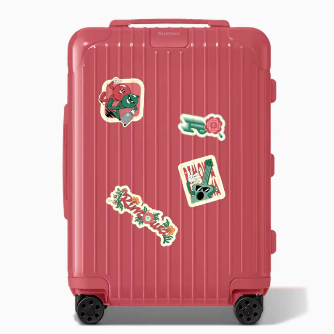 RIMOWA 2025新色亮相！夏季感石榴紅、仙踪綠尺寸價格報你知