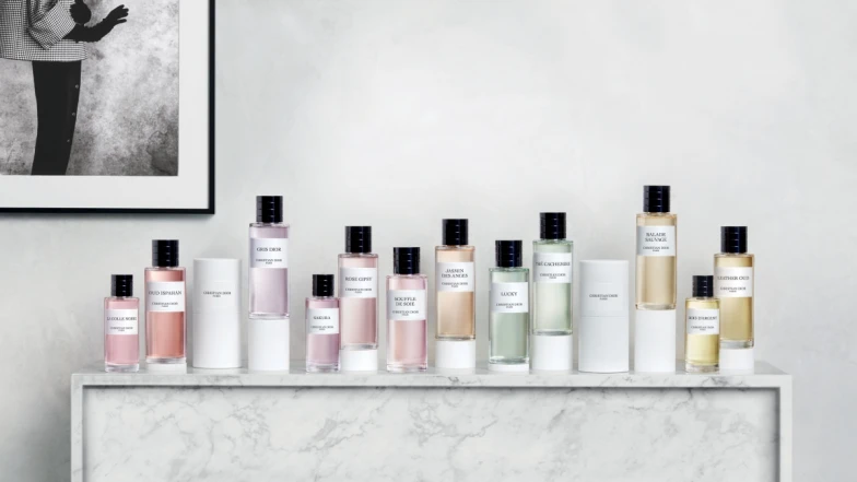 DIOR迪奧香氛世家全系列香水一次看!2024最新New Look香氛以前衛醛香x古典琥珀演繹大膽無畏的當代精神