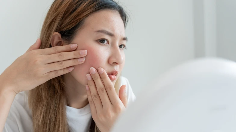 皮膚冒出突起物！是毛囊炎、疥瘡、青春痘、粉瘤？醫師教你正確預防夏日皮膚問題