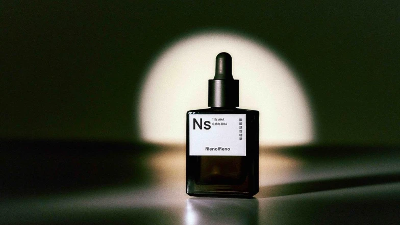 m̄enom̄eno 推出油痘粉刺肌救星 ，「Ns 酸酸調理精華」多重酸完美配方解決肌膚煩惱