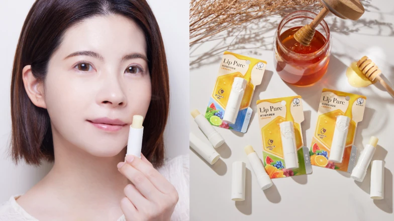 美妝圈口碑神品「曼秀雷敦Lip Pure純淨植物潤唇膏」全新升級！4重蜂蜜精華+5倍水果精萃，深入唇肌修護保濕、滋潤超給力，跟上風靡全球的純淨保養風潮就靠它！
