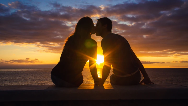 塔羅占卜|水象星座(巨蟹,天蠍,雙魚)的愛情向占卜,未來3個月的感情運勢