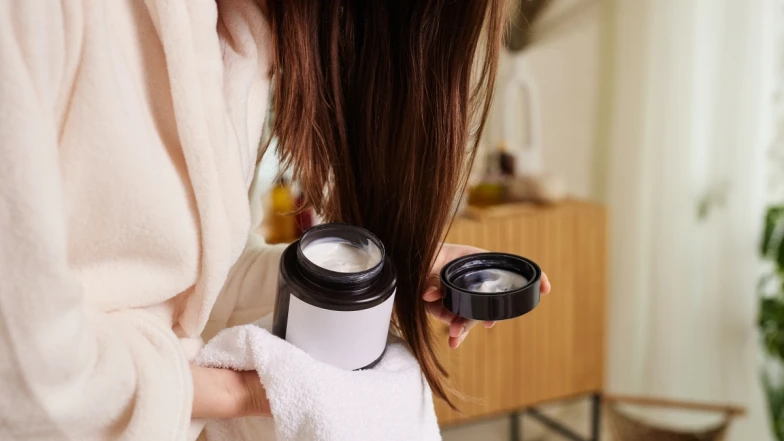 專訪張學友御用髮型師Herman：「免沖洗髮膜」成為護髮新寵，光用潤髮乳是不夠的！