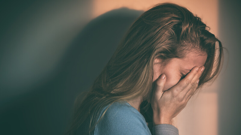 【丹妮婊姐專欄】懂得擁抱愛情和友情的傷痛,才是人生最厲害的解藥