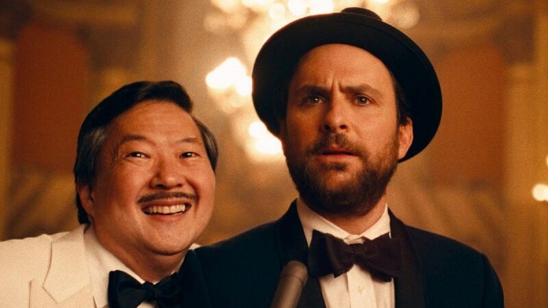 爆笑喜劇《大愚樂家》揭開好萊塢雙面秘辛！不開口也能當大明星？