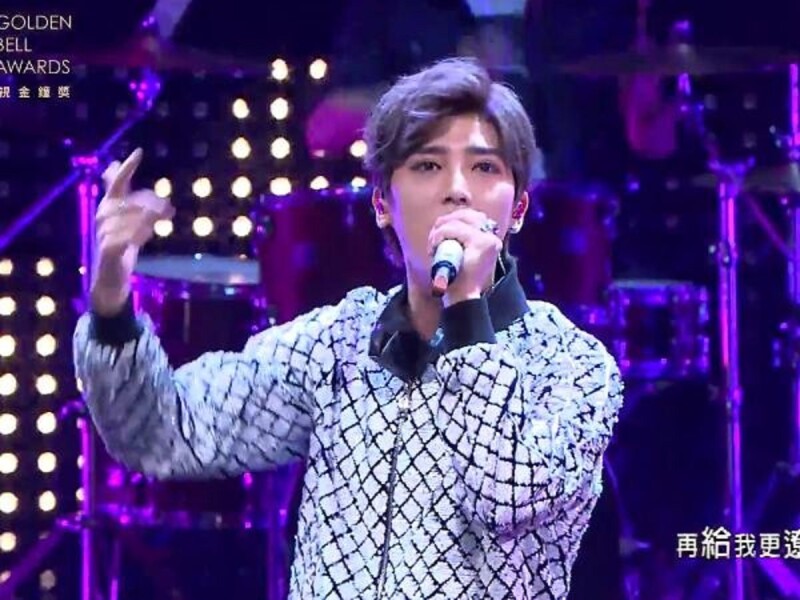 金鐘亮點!畢書盡帥氣演唱經典偶像劇主題曲!