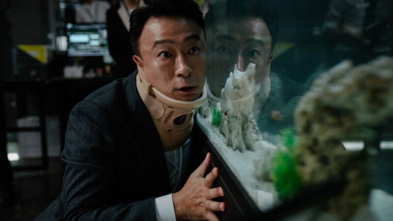 《明明會說話》2020最鬧犯罪喜劇!聽到老虎唱歌、辦公室金魚瘋狂抱怨......爆笑超越《雞不可失》