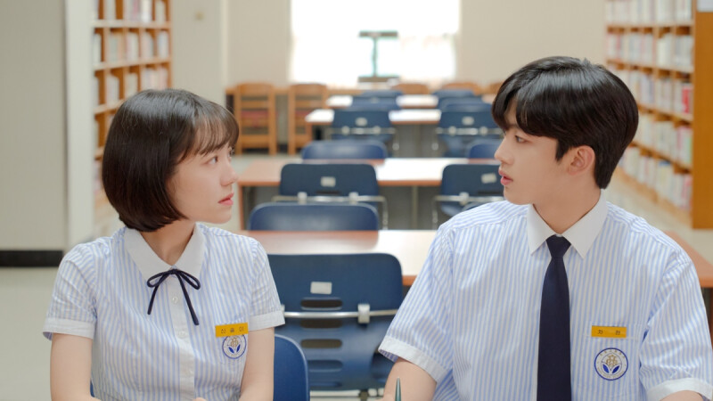 韓版《致我們單純的小美好》甜蜜開播!《Produce X 101》金曜漢、蘇珠妍組CP