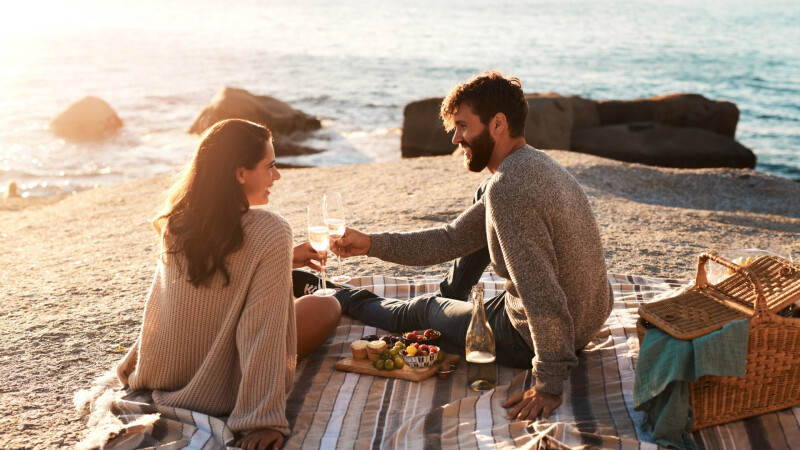 MBTI|2025七夕追愛攻略,I人的告白、曖昧全揭密,10大QA探索他們的浪漫密語