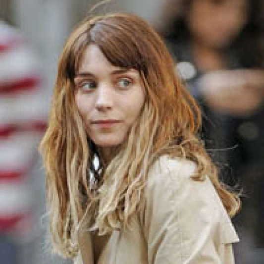 這是誰！？魯妮瑪拉Rooney Mara又為新戲《藥命關係》變身頹廢少婦