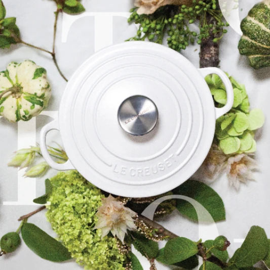 走進柔柔霧霧溫柔鄉 LE CREUSET棉花白鑄鐵鍋打造理想生活