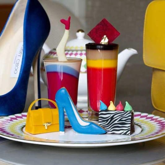 滿足女孩的時尚味蕾！Jimmy Choo高跟鞋化身繽紛時髦甜點