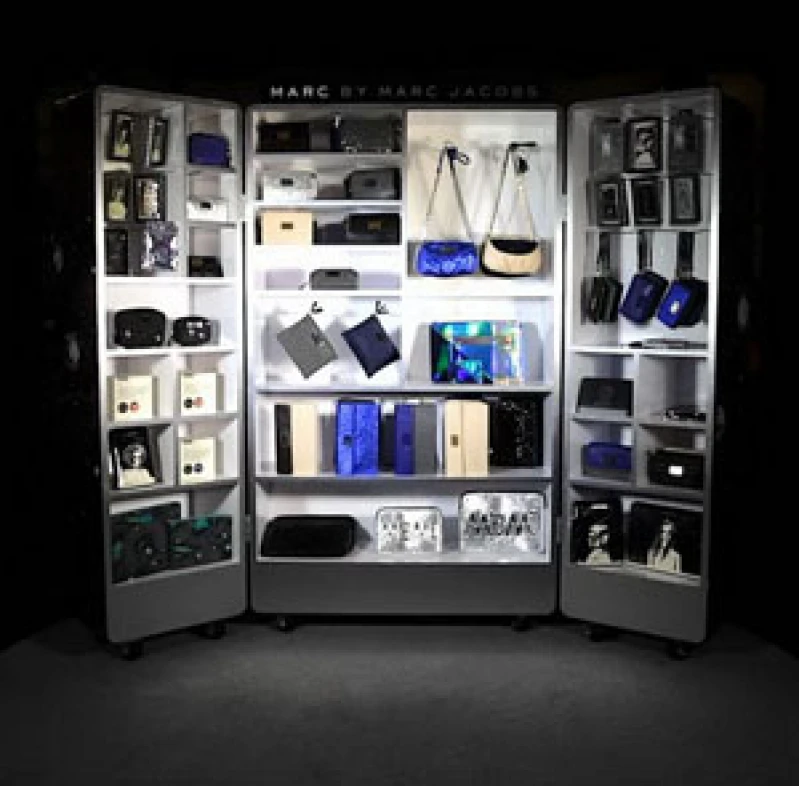 跟Marc by Marc Jacobs一起飛向外太空！快閃概念店松菸誠品開展！