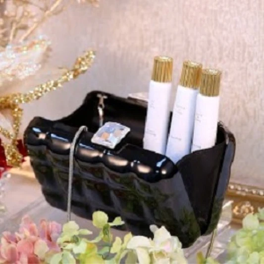 日本人氣保養品牌HACCI 聖誕佳節的呵護獻禮