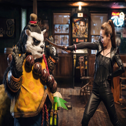 當舞林高手對上武林高手，蔡依林與熊貓翻白眼激烈「互呸」